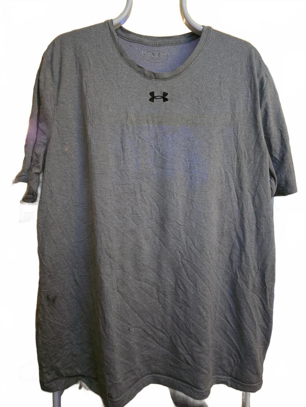 UNDER ARMOUR Logo Short Sleeve Gray Cotton/Poly T-shirt - Large - some stains